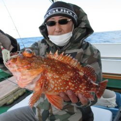 真祐丸 (しんゆうまる) 釣果