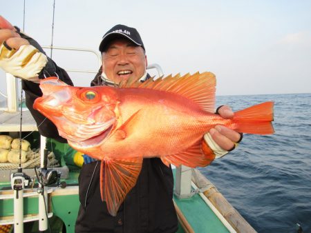 真祐丸 (しんゆうまる) 釣果