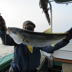 真祐丸 (しんゆうまる) 釣果