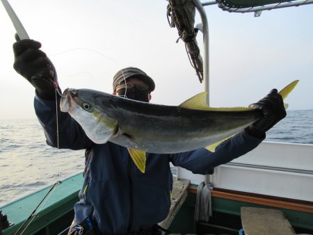 真祐丸 (しんゆうまる) 釣果