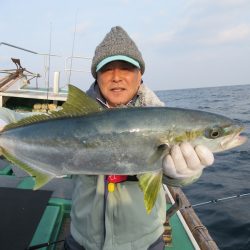 真祐丸 (しんゆうまる) 釣果