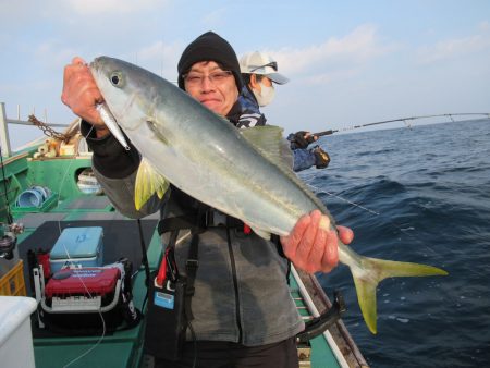 真祐丸 (しんゆうまる) 釣果