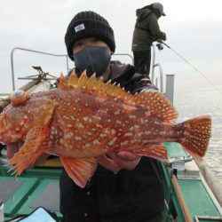 真祐丸 (しんゆうまる) 釣果