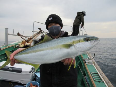 真祐丸 (しんゆうまる) 釣果