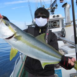 真祐丸 (しんゆうまる) 釣果
