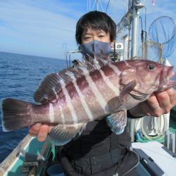 真祐丸 (しんゆうまる) 釣果