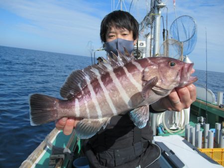 真祐丸 (しんゆうまる) 釣果