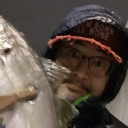 大雨のなか、アジング(笑)