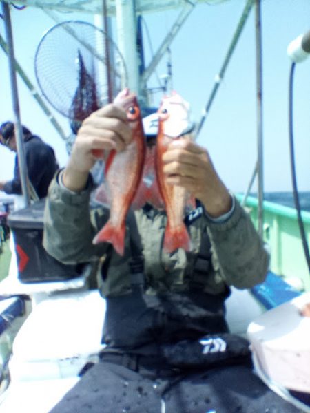 康仁丸・餌釣り・ジギング釣り果