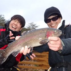 フィッシングレイクたかみや 釣果