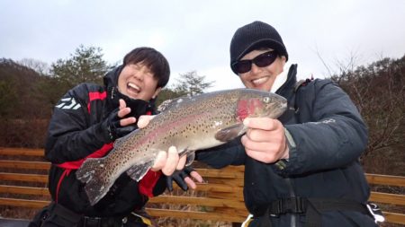 フィッシングレイクたかみや 釣果