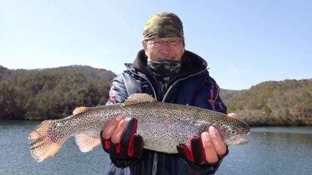 フィッシングレイクたかみや 釣果