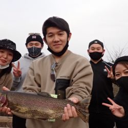 フィッシングレイクたかみや 釣果
