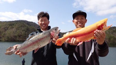 フィッシングレイクたかみや 釣果