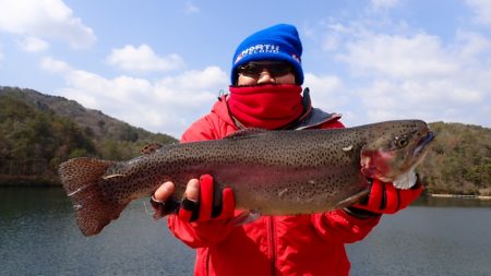 フィッシングレイクたかみや 釣果