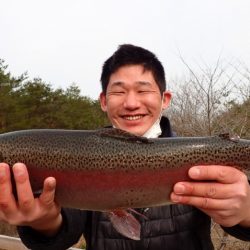 フィッシングレイクたかみや 釣果