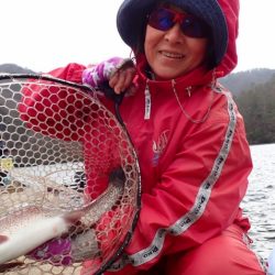 フィッシングレイクたかみや 釣果