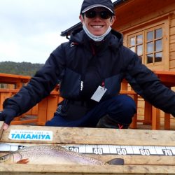 フィッシングレイクたかみや 釣果