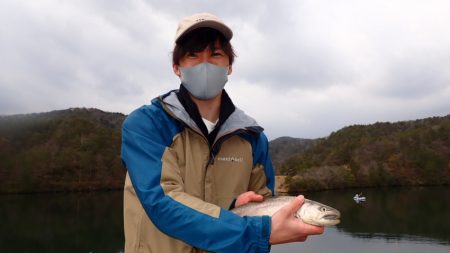 フィッシングレイクたかみや 釣果