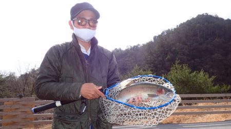 フィッシングレイクたかみや 釣果