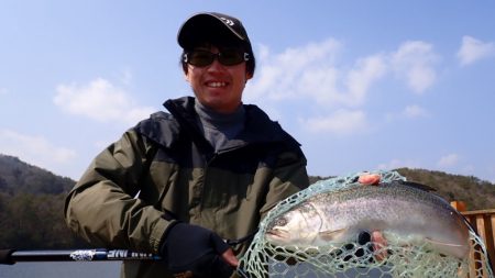 フィッシングレイクたかみや 釣果