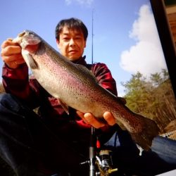 フィッシングレイクたかみや 釣果