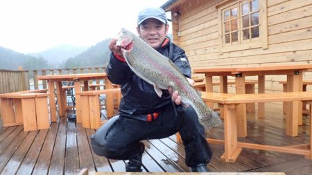 フィッシングレイクたかみや 釣果