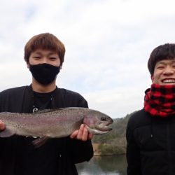 フィッシングレイクたかみや 釣果