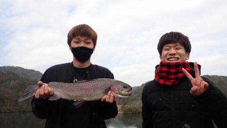フィッシングレイクたかみや 釣果