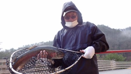 フィッシングレイクたかみや 釣果