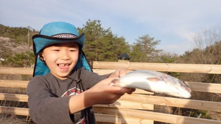 フィッシングレイクたかみや 釣果