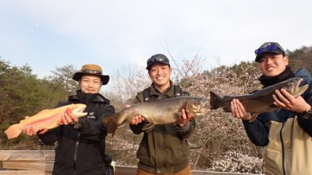フィッシングレイクたかみや 釣果