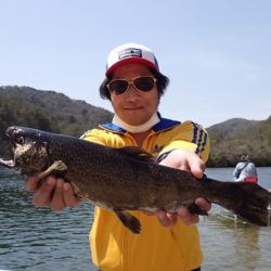 フィッシングレイクたかみや 釣果