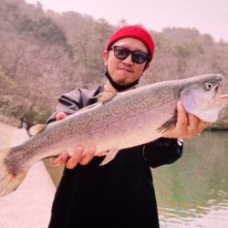 フィッシングレイクたかみや 釣果