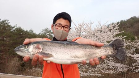 フィッシングレイクたかみや 釣果