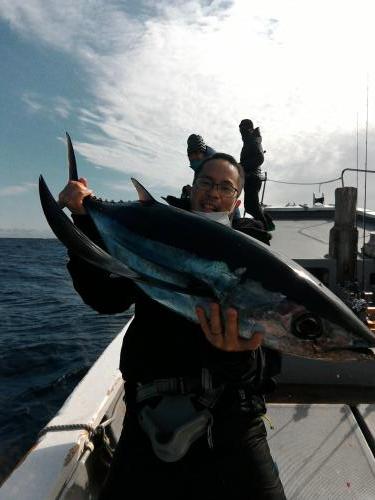 ファイヤードルフィン 釣果