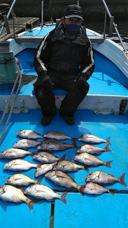 フィッシングガイド りょう 釣果