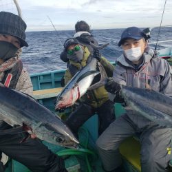 丸万釣船 釣果