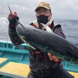 丸万釣船 釣果