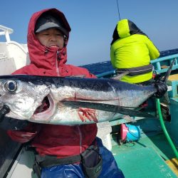 丸万釣船 釣果