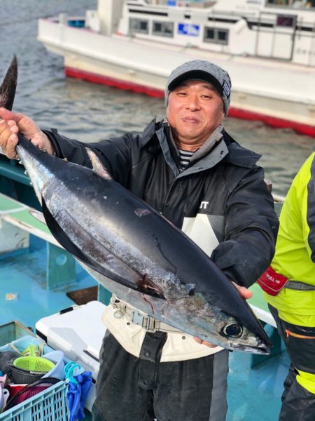 丸万釣船 釣果