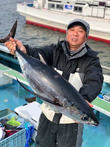 丸万釣船 釣果