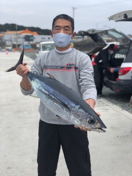 丸万釣船 釣果