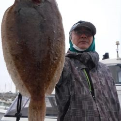 ＪＤＩ　Ｒａｃｉｎｇ　シールズマリンレジャー 釣果