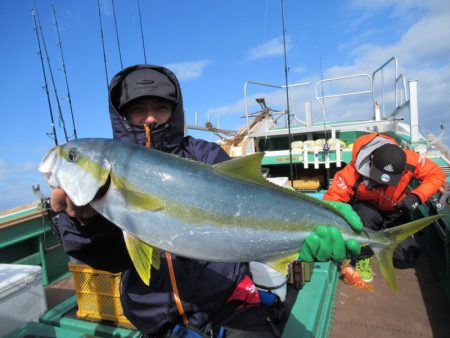 真祐丸 （しんゆうまる） 釣果