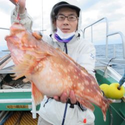 真祐丸 (しんゆうまる) 釣果