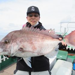 真祐丸 (しんゆうまる) 釣果