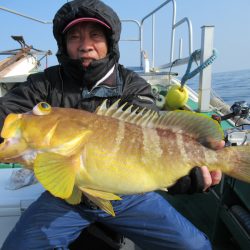 真祐丸 (しんゆうまる) 釣果