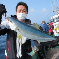 真祐丸 (しんゆうまる) 釣果