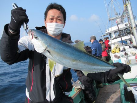 真祐丸 （しんゆうまる） 釣果